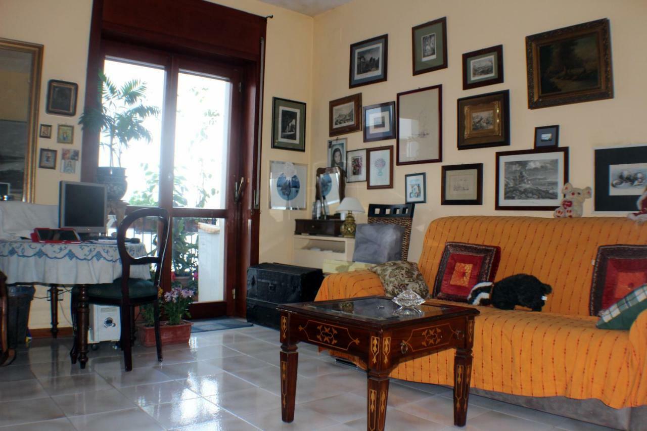 B&B Lili ซาแลร์โน ภายนอก รูปภาพ