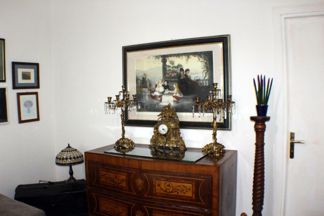 B&B Lili ซาแลร์โน ภายนอก รูปภาพ